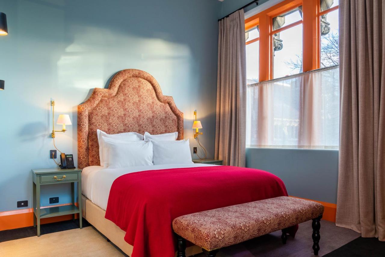 The Observatory Hotel Крайстчерч Екстер'єр фото A bedroom at the Hotel